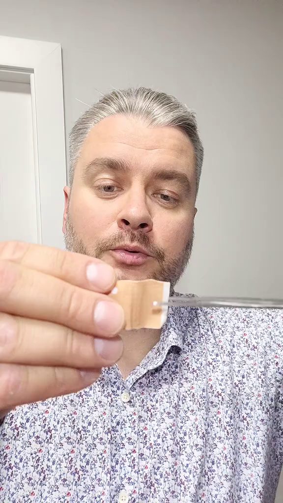 Jak nakleić plaster na palec, żeby się trzymał i nie zsuwał